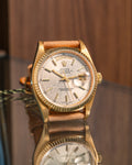 Day-Date 18038 Yellow Gold Silver Jubilee Dial Italian Day Wheel w/ pin buckle 36mm