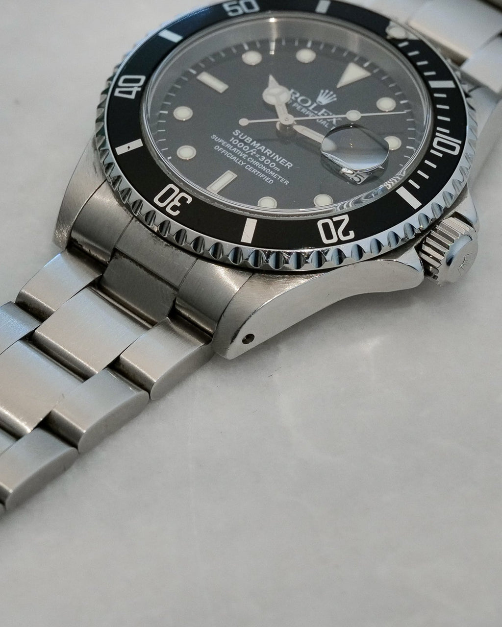 Submariner Date 16610LN Steel 40mm w/ holes