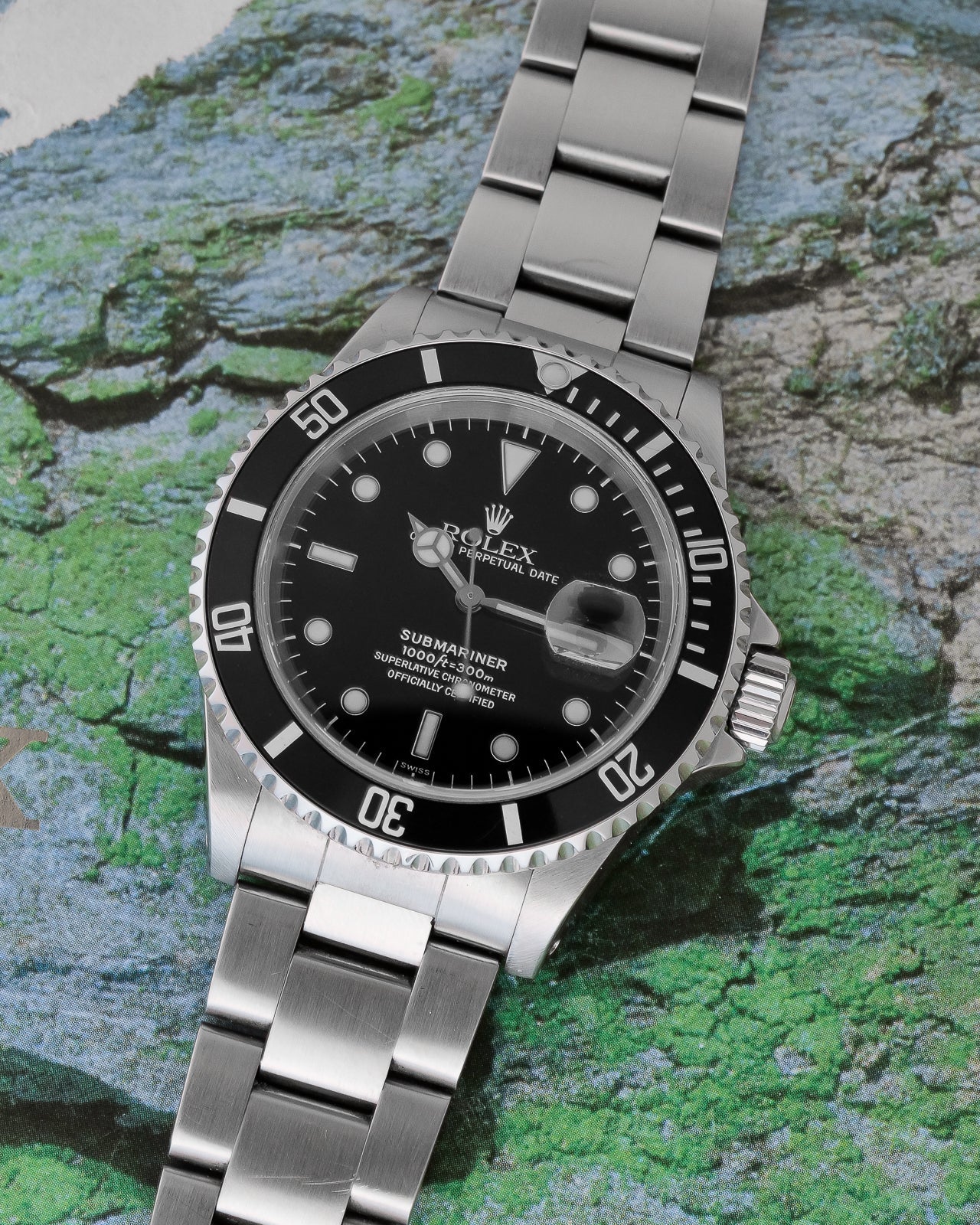 Submariner Date 16610LN Steel 40mm w/ holes
