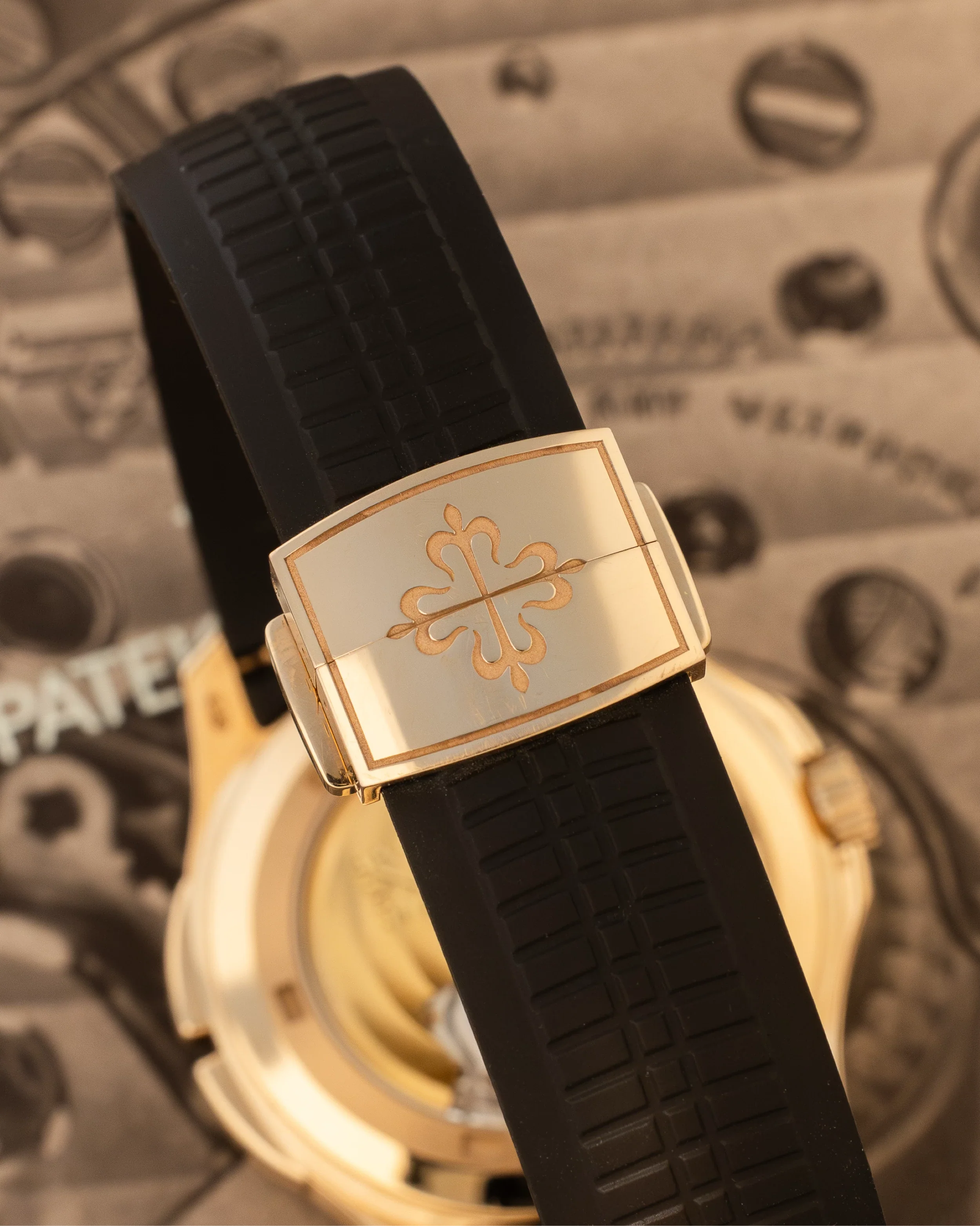 5164R-001 Aquanaut Travel Time Rose Gold 42mm